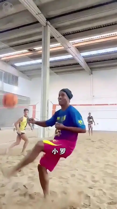 不仅强化了